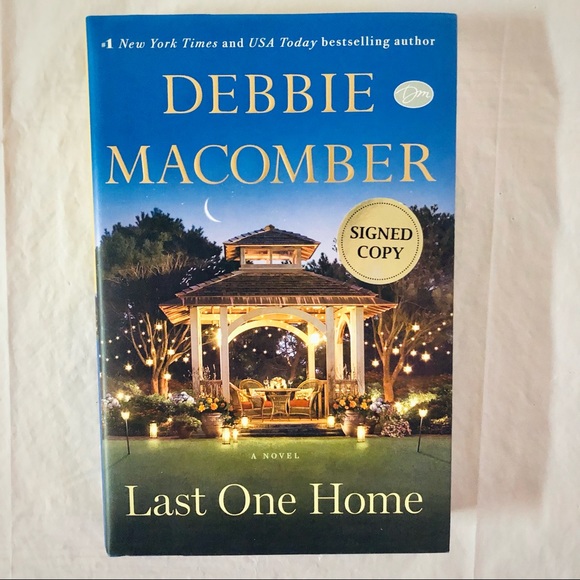 Signed First Edition Last One Home by Debbie MaComber Romance Hardcover Book - Picture 1 of 12